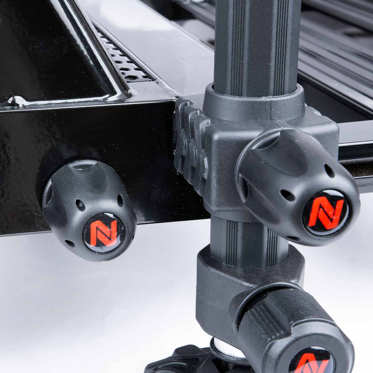 Nytro SLS36 Feeder Station Seatbox System
