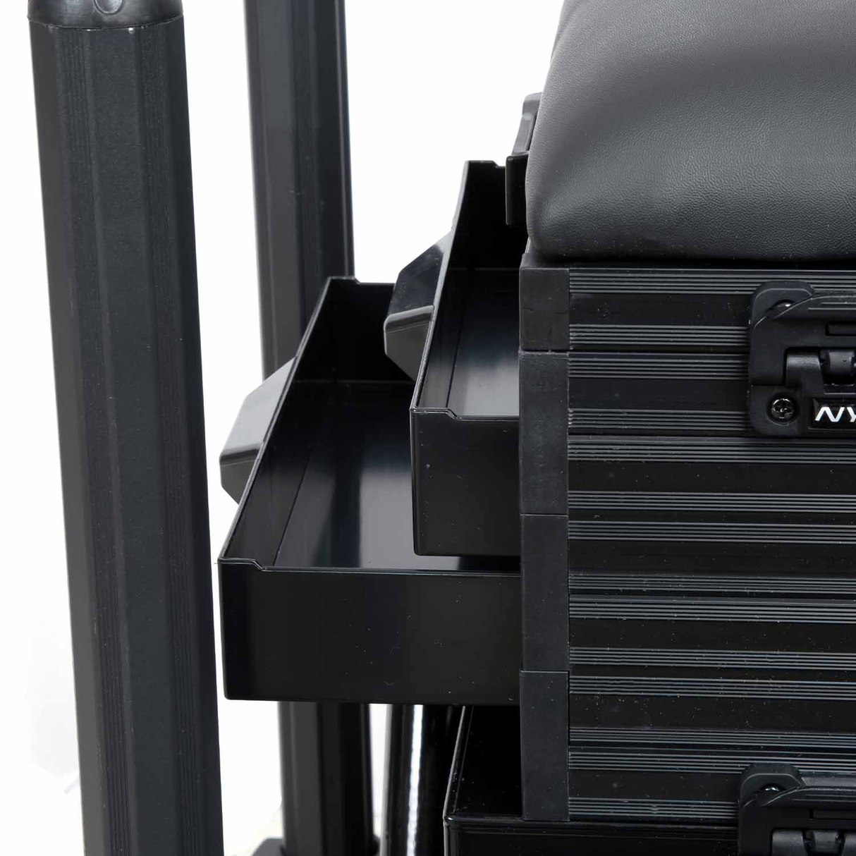 Nytro SLS36 Feeder Station Seatbox System