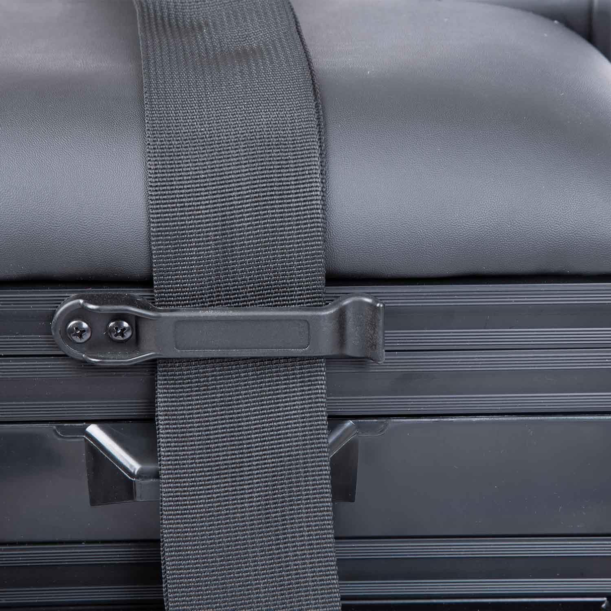 Nytro SLS36 EVOLITE Feeder Station Seatbox System